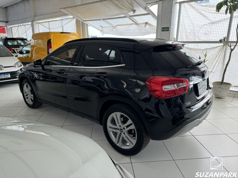 MERCEDES BENZ GLA 200 STYLE 1.6 FLEX