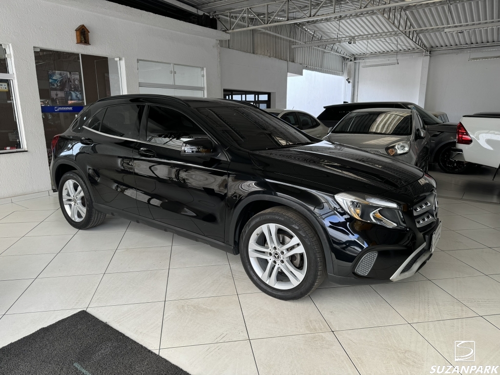 MERCEDES BENZ GLA 200 STYLE 1.6 FLEX