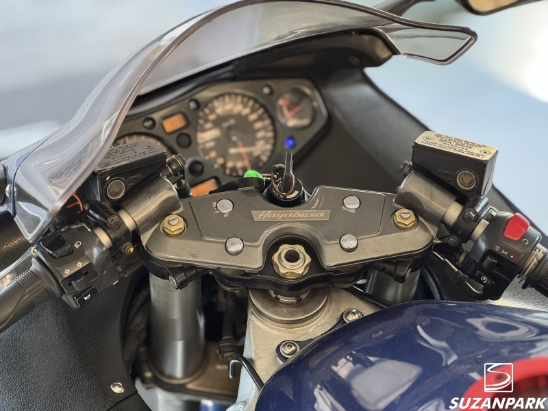 SUZUKI GSX 1300 R HAYABUSA