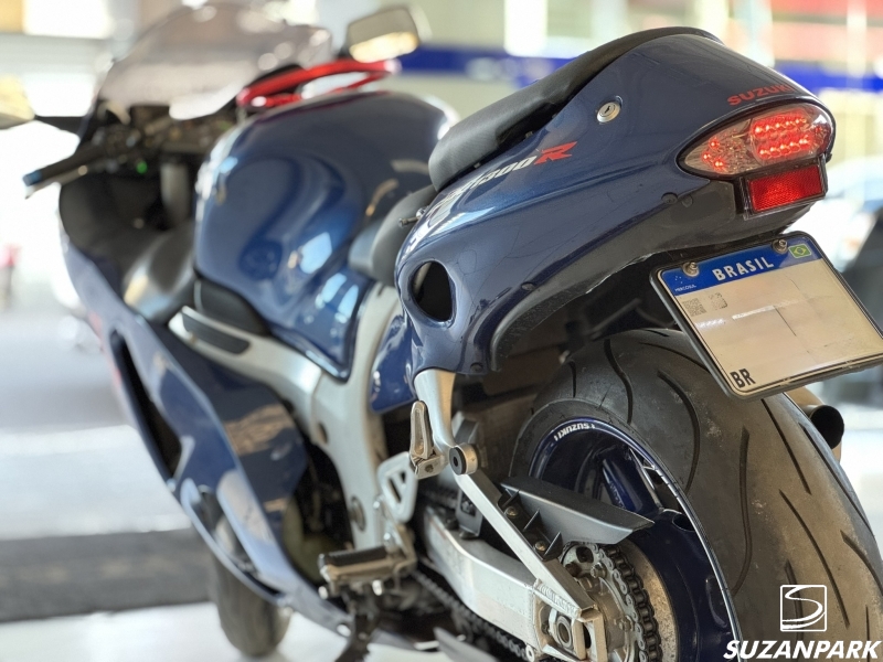SUZUKI GSX 1300 R HAYABUSA