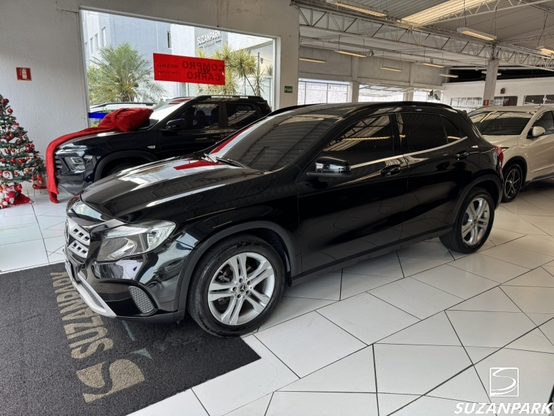 MERCEDES BENZ GLA 200 STYLE 1.6 TURBO