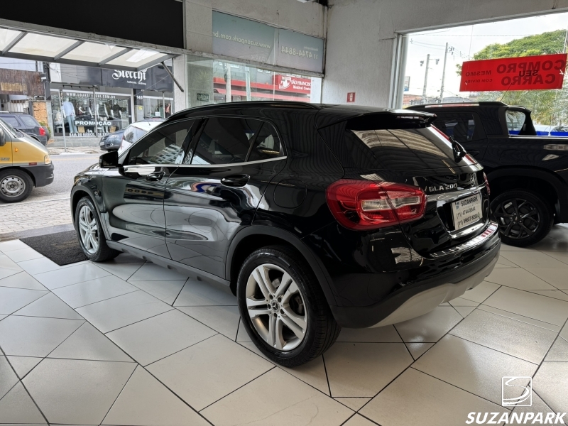 MERCEDES BENZ GLA 200 STYLE 1.6 TURBO