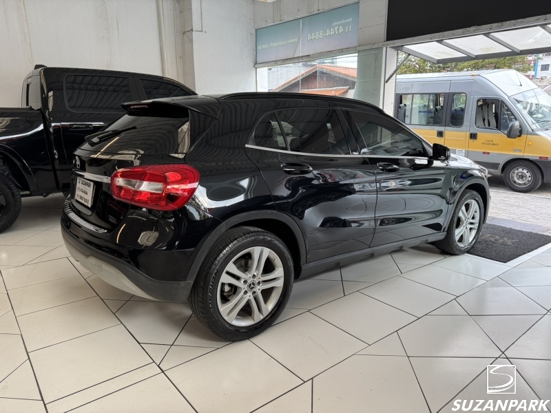 MERCEDES BENZ GLA 200 STYLE 1.6 TURBO