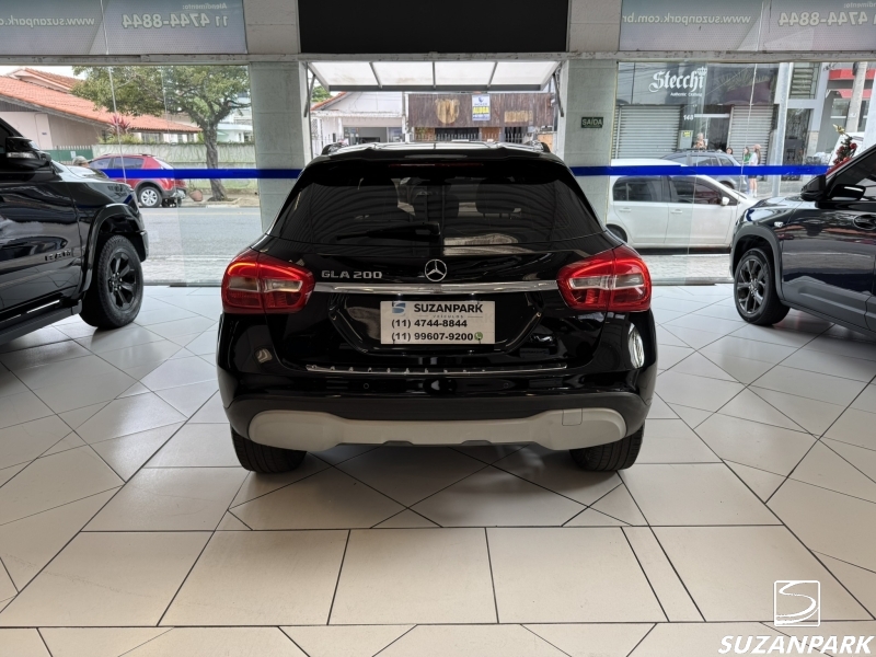 MERCEDES BENZ GLA 200 STYLE 1.6 TURBO