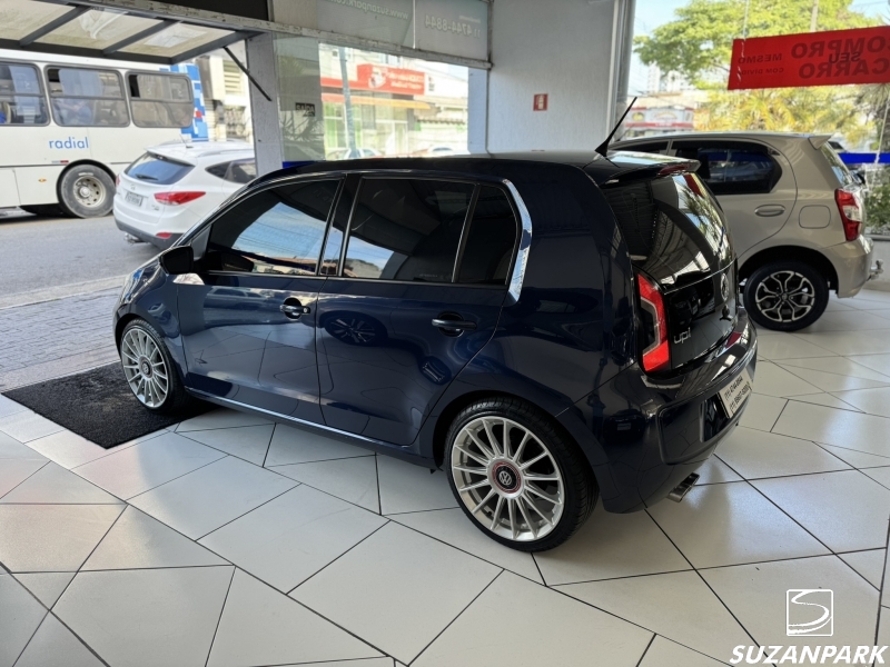 VW UP MOVE 1.0 TSI