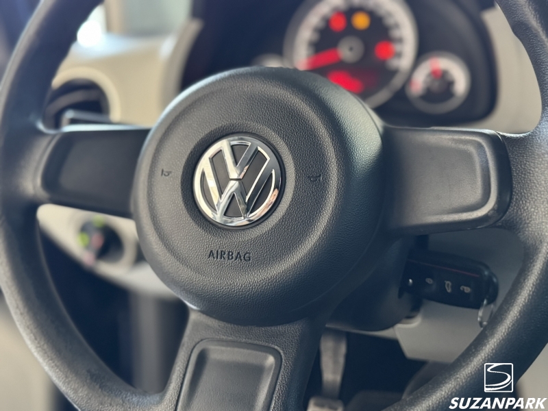 VW UP MOVE 1.0 TSI