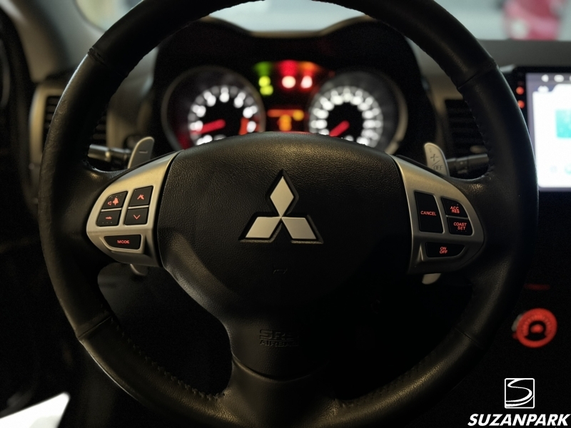 MITSUBISHI LANCER 2.0