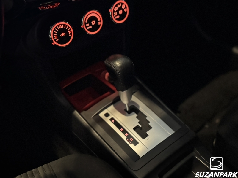 MITSUBISHI LANCER 2.0