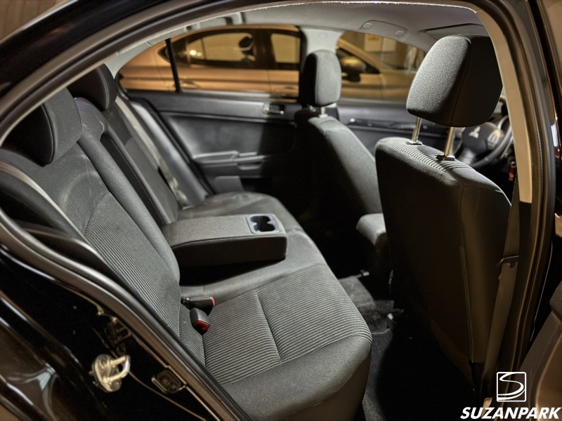 MITSUBISHI LANCER 2.0